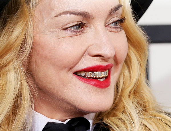 madonna_dientes